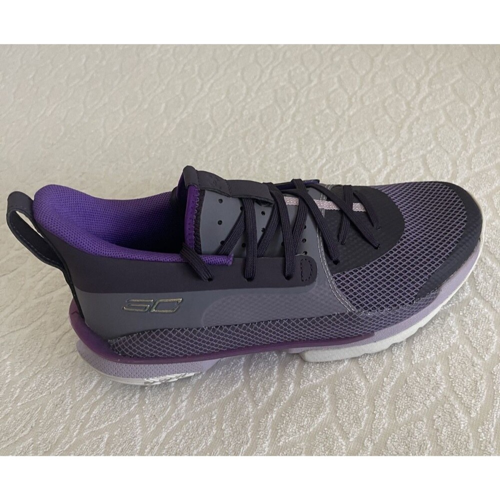 UNDER ARMOUR Curry-7 Size Men 6/Women 7.5 Purple Basketball Shoes
